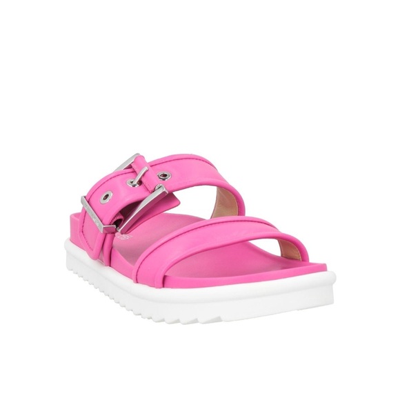 MICHAEL MICHAEL KORS
Colby Leather Slide Sandal 9 - Picture 1 of 9